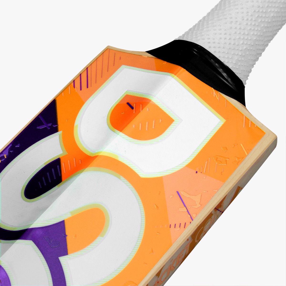 DSC KRUNCH 9000 CRICKET BAT JUNIOR