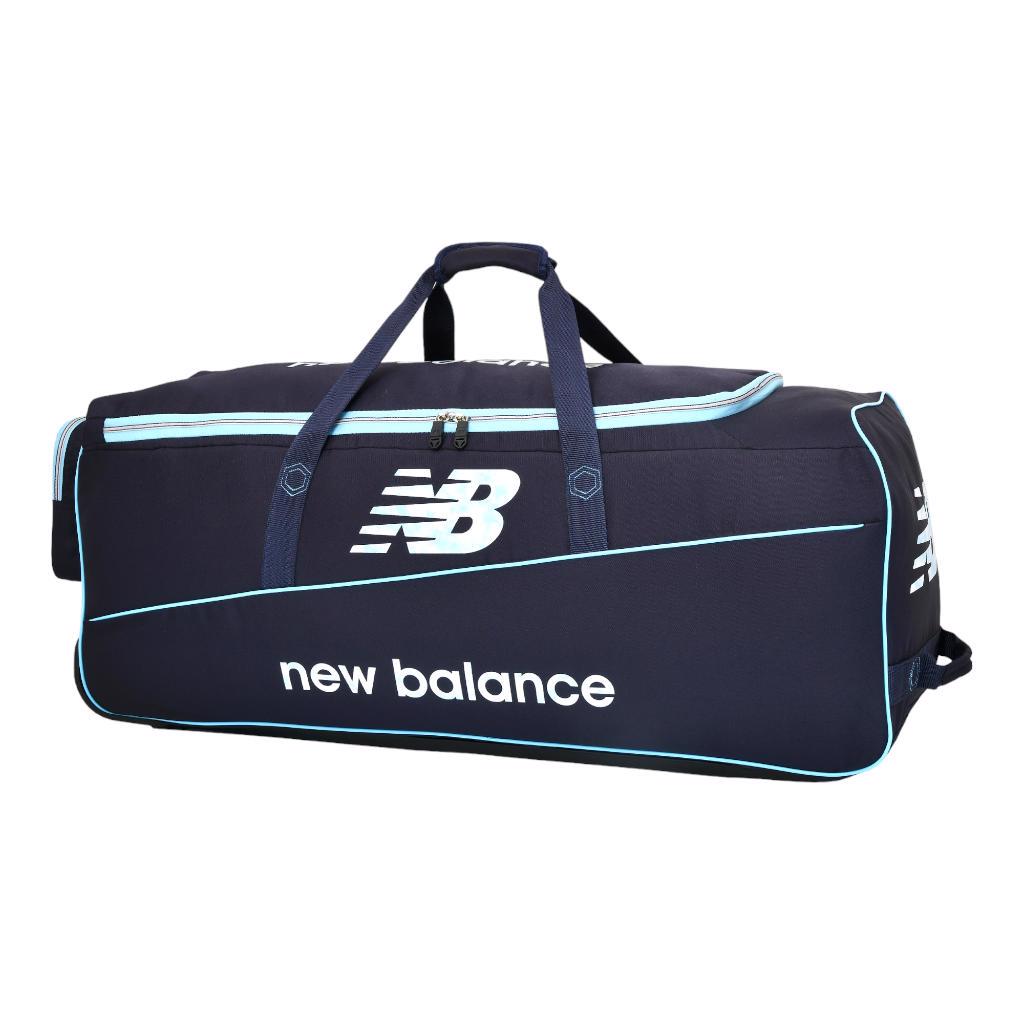 NEW BALANCE DC 680 CRICKET WHEELIE BAG