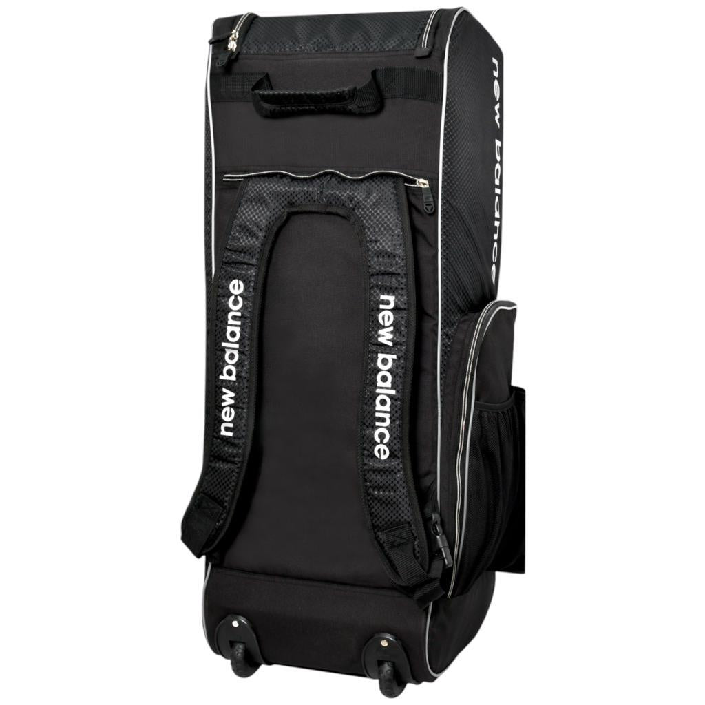 NEW BALANCE 800 COMBO WHEELIE DUFFLE BAG BLACK