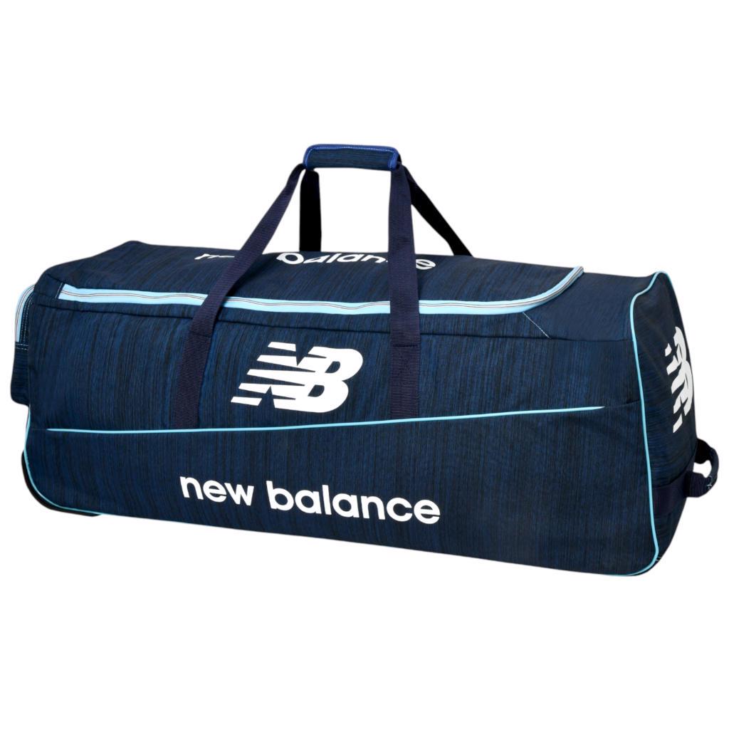 NEW BALANCE 600 CRICKET WHEELIE BAG NAVY
