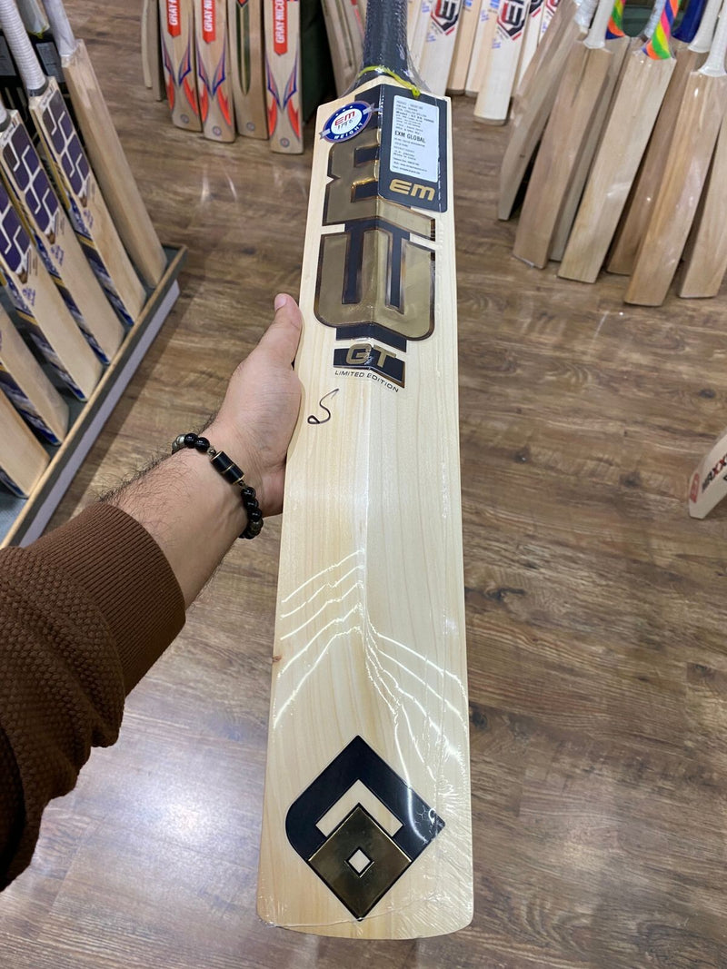 EW GT XR 10000 EM CRICKET BAT SNR